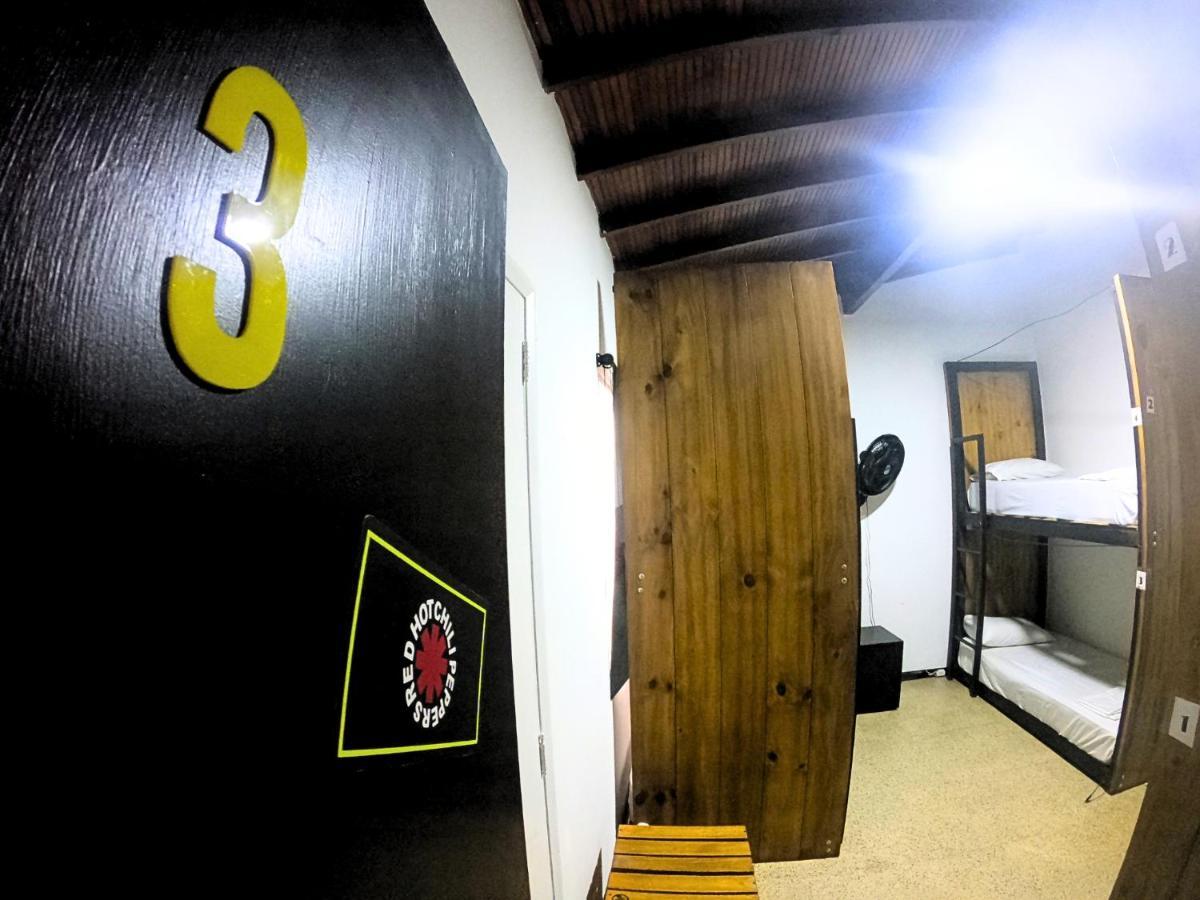 Rock Hostel Medellín Esterno foto